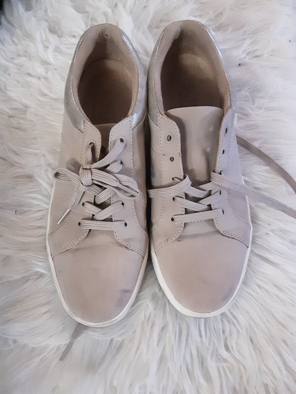 Naturalizer Soul Suede Shoes/Sneakers